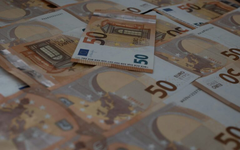 Home Elementor 6 billetes 50 euros